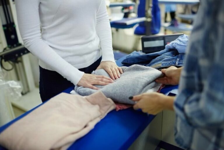 Key Points of Difference Between Laundry Cleaning and Dry Cleaning Key Points of Difference Between Laundry Cleaning and Dry Cleaning