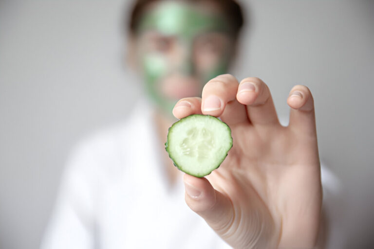 The Role of Hydration in Acne Management The Role of Hydration in Acne Management