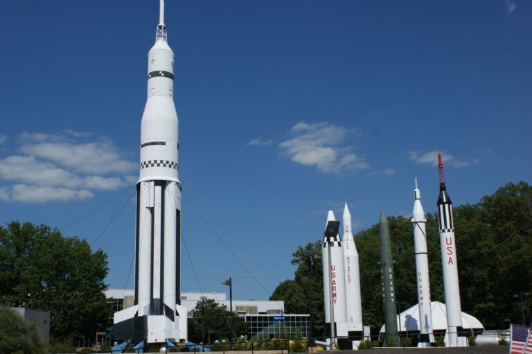 Ariane 6 vs Starship: Goals, Functions, and Differences Explained Ariane 6 vs Starship: Goals, Functions, and Differences Explained