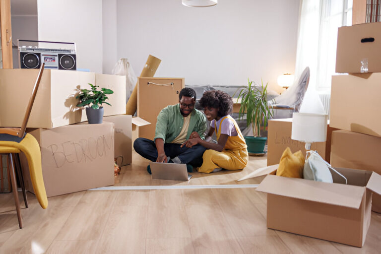 Family Moments Online: A Sharenting Approach