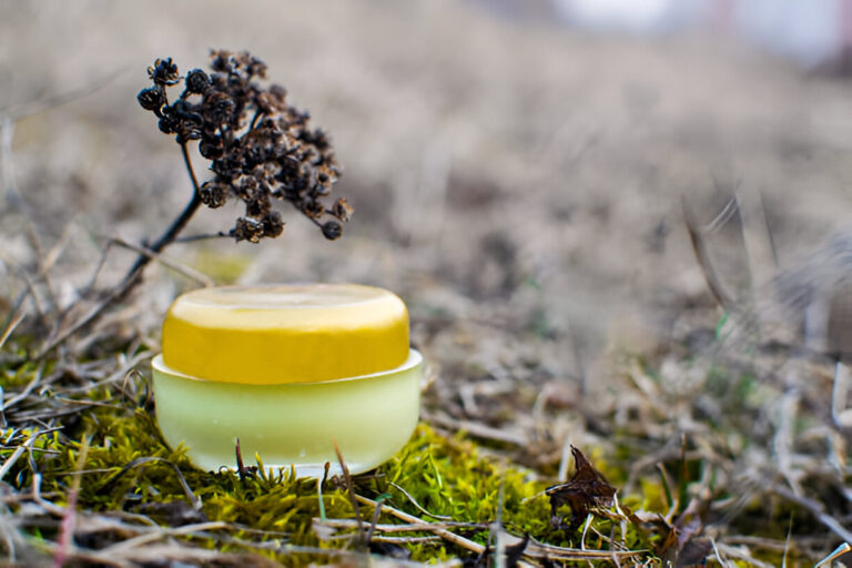 How to Nourish and Protect Dry Skin Without Stripping Natural Moisture