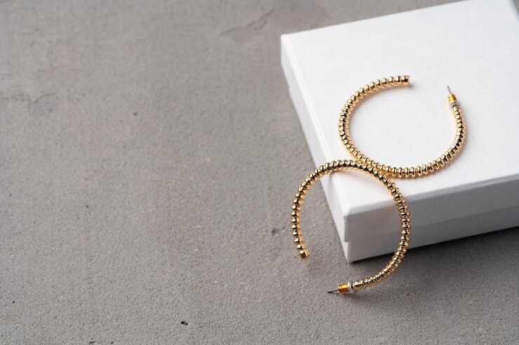 Stunning Simple Gold Earrings: Timeless Beauty for Every Occasion Stunning Simple Gold Earrings